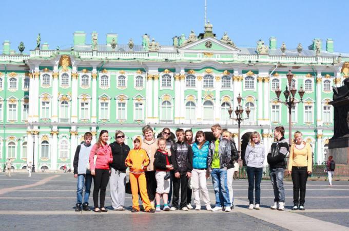 Индивидуальные и групповые туры по России